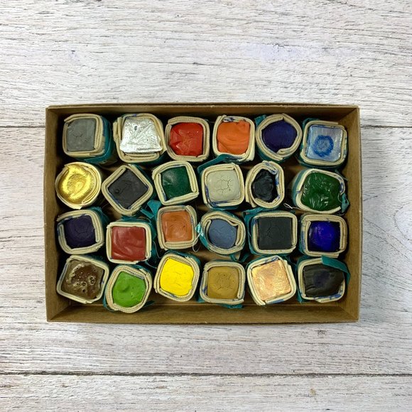 Beam Paints Other - Assortment of 24 Beam Paints Paint Pebbles